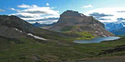 Redoubt Mountain        